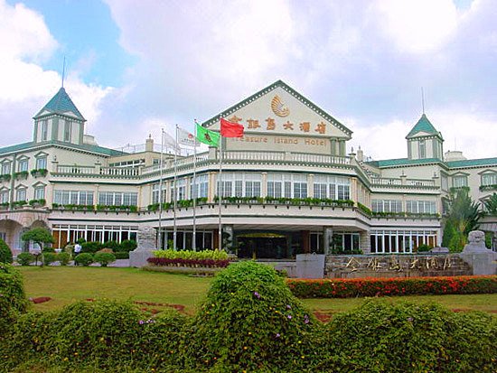 Treasure Island Hot Spring Hotel Over view