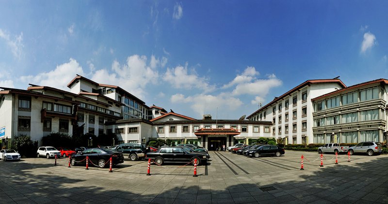Zhaobaoshan Hotel over view