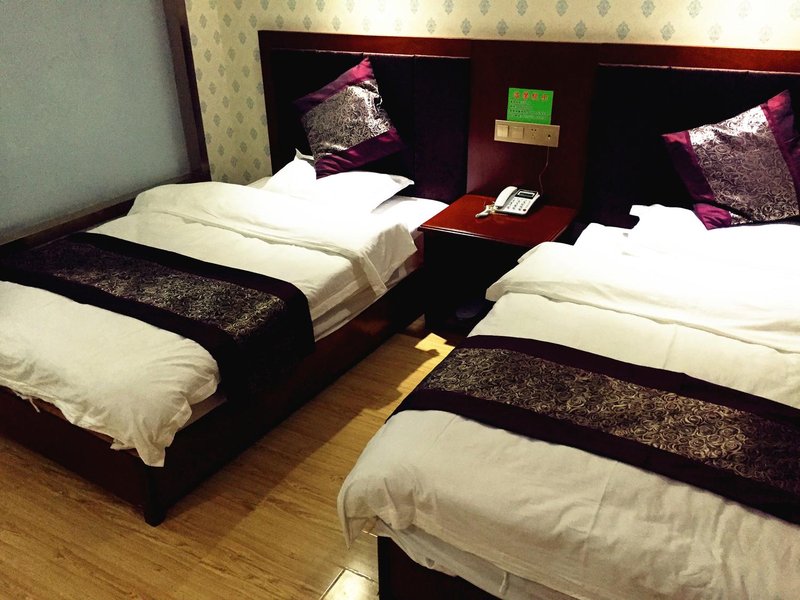 Xining 7 Days Inn Guest Room