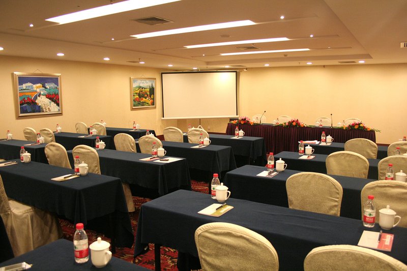 Sea Breeze Spa amp; Resortmeeting room