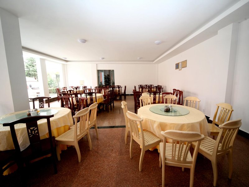 Hechun Hotel Tengchong Restaurant