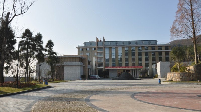 Xing Zhao International Holiday Hotel Over view