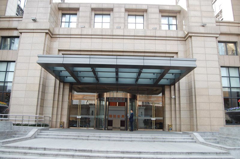 Kentin Apartment Over view