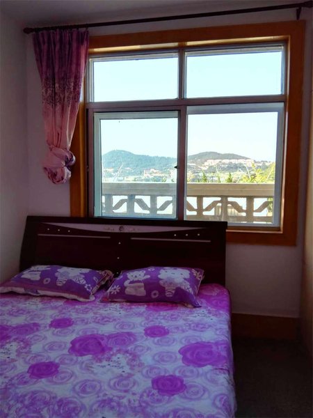 Coastal Holiday Home Guest Room