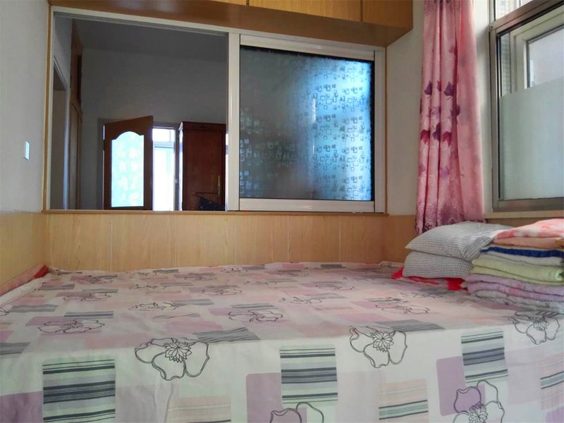 Coastal Holiday Home Guest Room