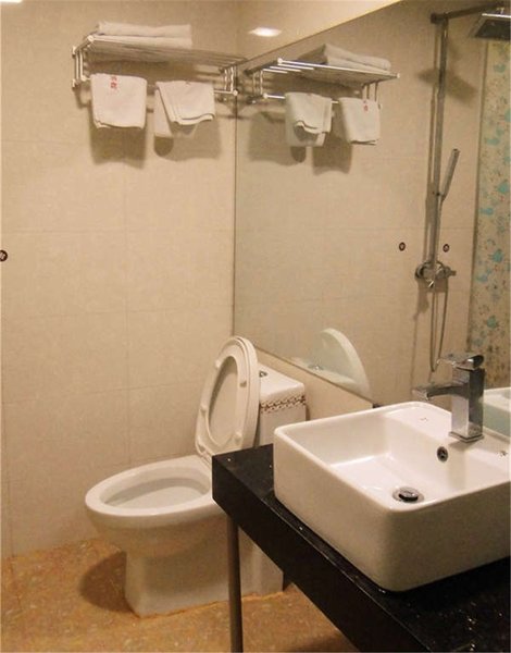 Ruiting Hotel Guest Room