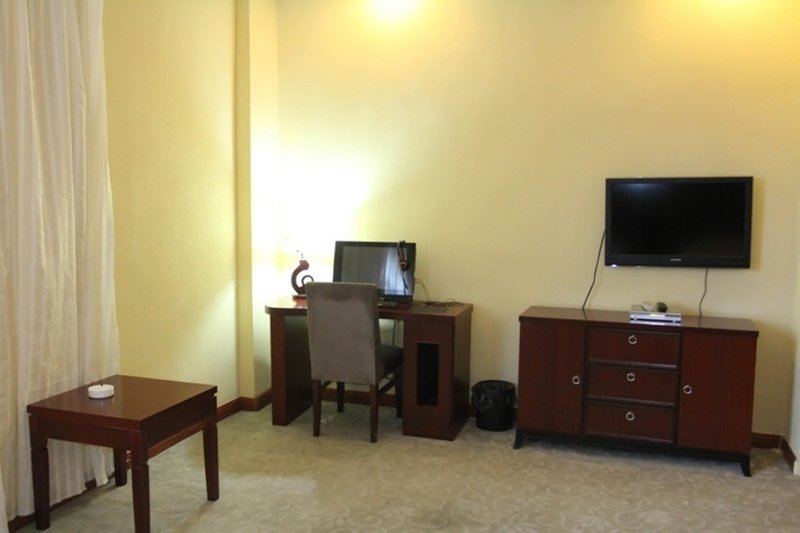 Xishui Business Hotel ZhuzhouGuest Room