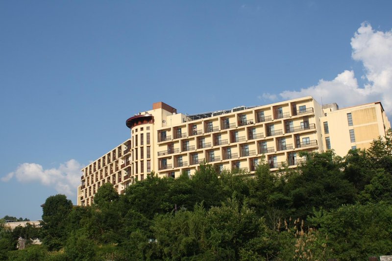 Jade Jianguo Resort Zhejiang Pan'an Over view