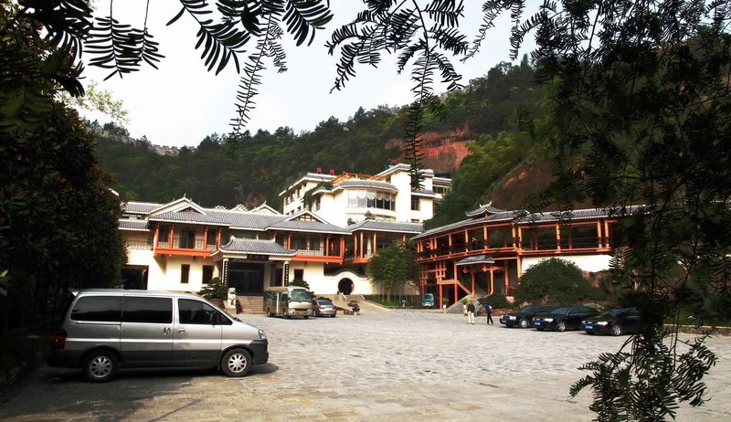 Wulingdu Hotel Over view