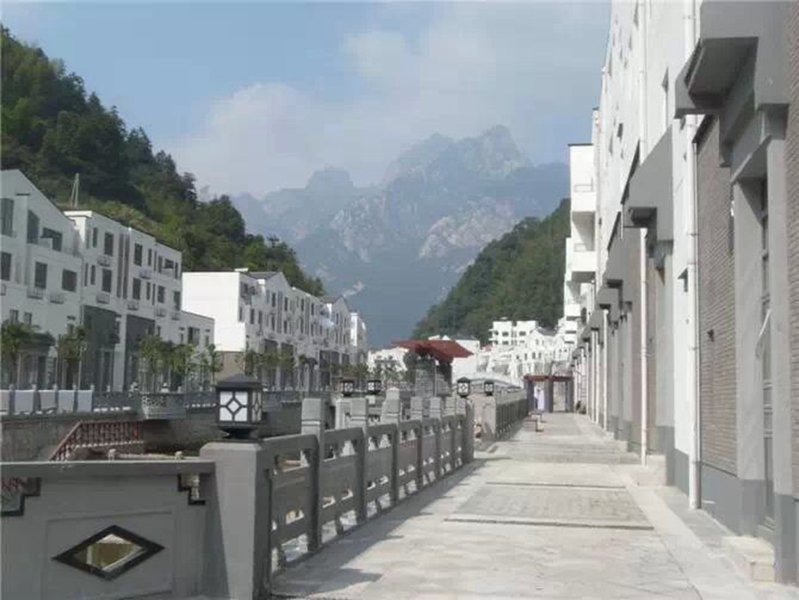 Huangshan Tangkou Xiangzhangyuan Inn Over view