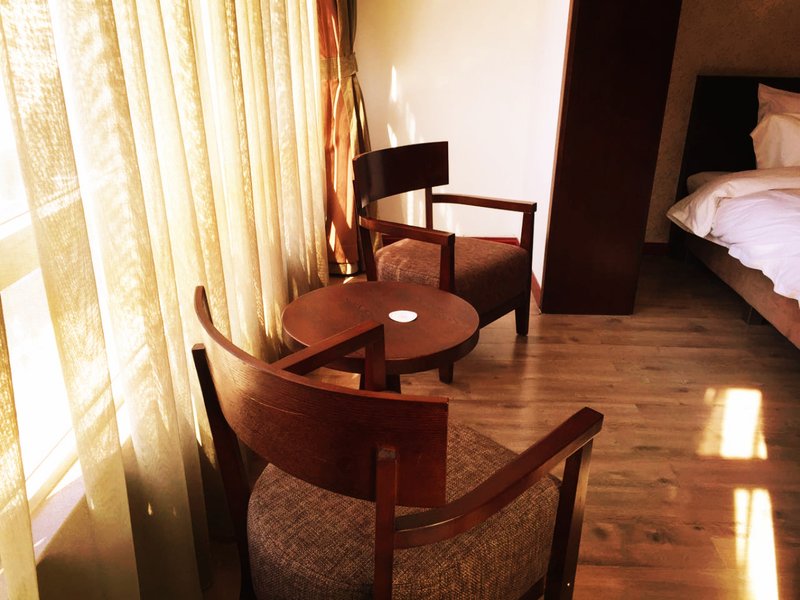 Rongchen International Guest Room