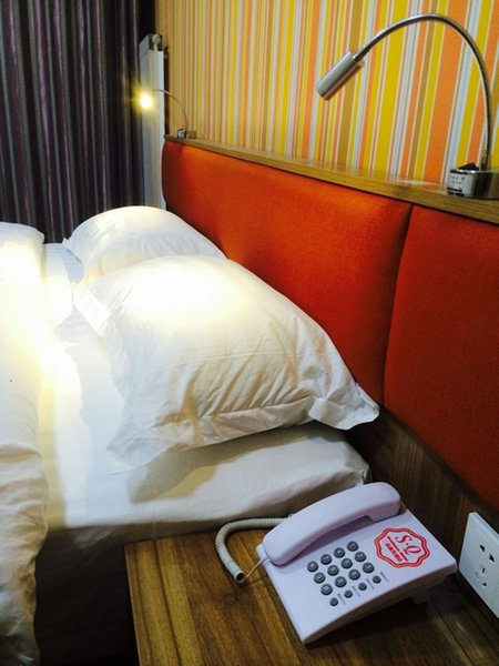 Sanqing Business Hotel Guest Room