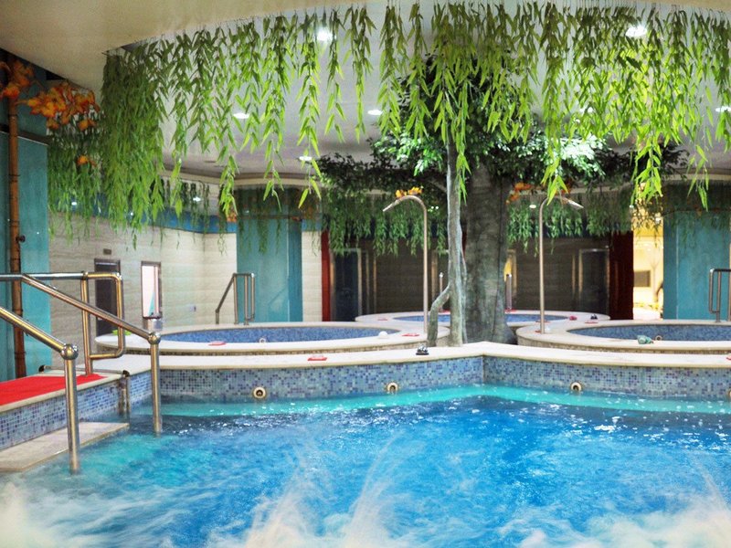 Haikuo Tiankong Happy Bath Hotel休闲