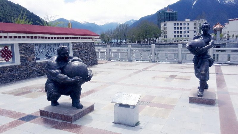 Lingzhi Hexiezhaxi HotelOver view