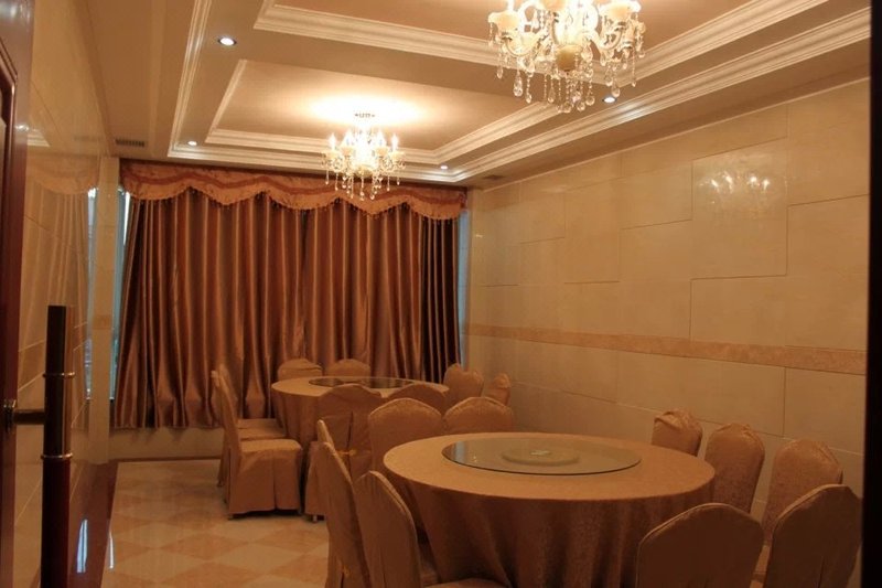 OYO Hongta Hotel Restaurant