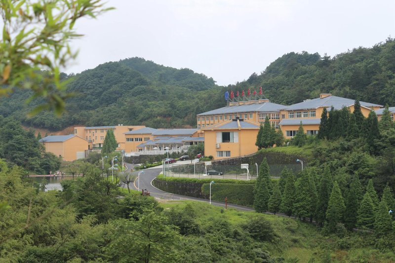 Yintian Yuquan Resort Over view