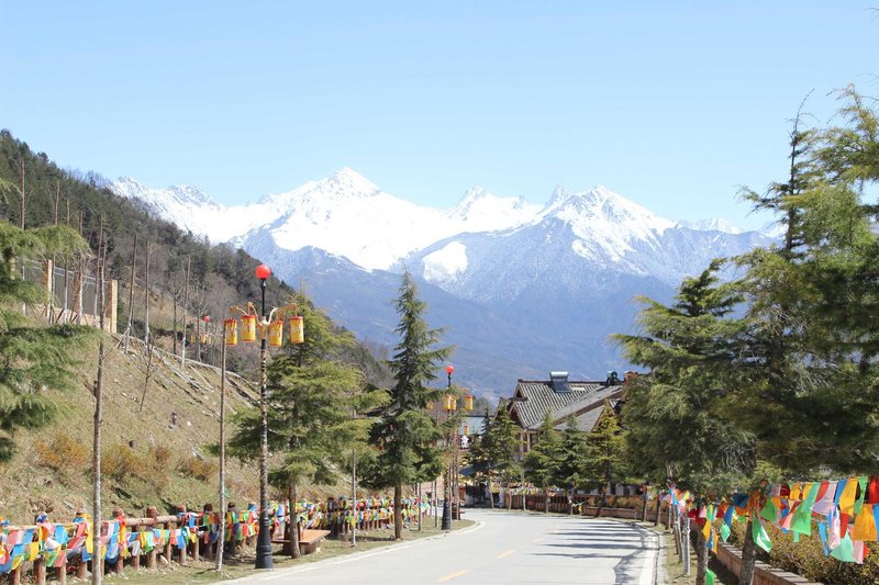 Distant mountains international youth hostelOver view