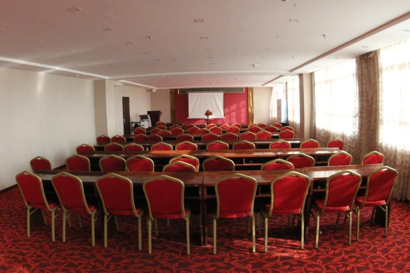 Tianhai Sixi Hotel (Huangmei)meeting room