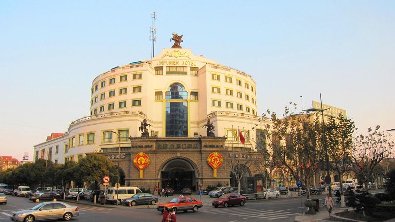 Baolong Jinfumen Hotel over view