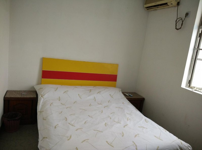 Ximen Hostel Guest Room