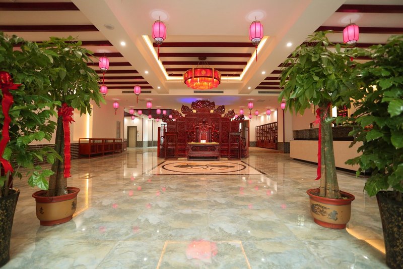 Longtu Inn (Kaifeng Longting Scenic Area)Lobby