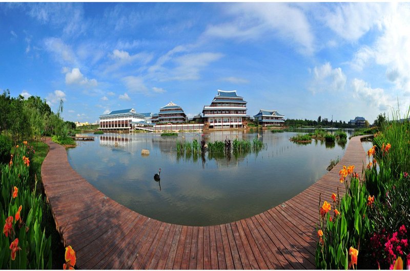 Xiamen Aqua Resort Over view