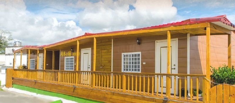 Moon Guitar 酒店外观