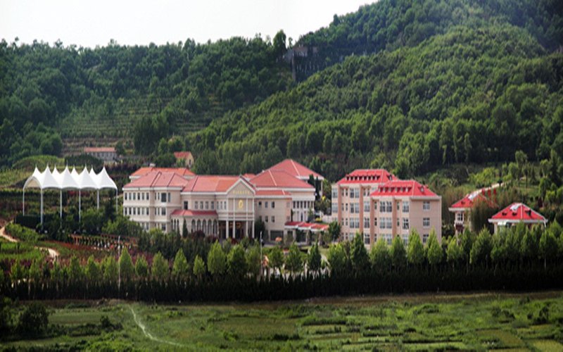 Phoenix Garden Hotel Over view