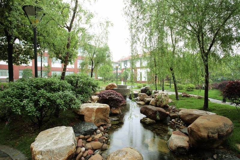 Tiantai Kaiyuan Hotel Over view