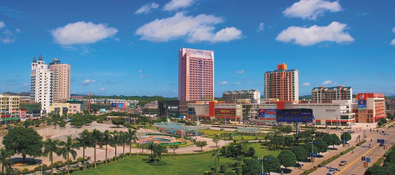 White Dolphin Hotel Over view