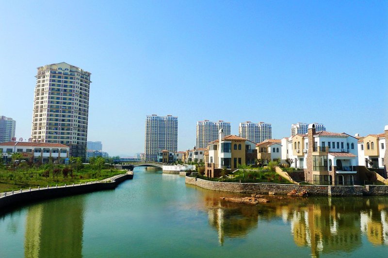 Haiyang Holiday Hotel Over view