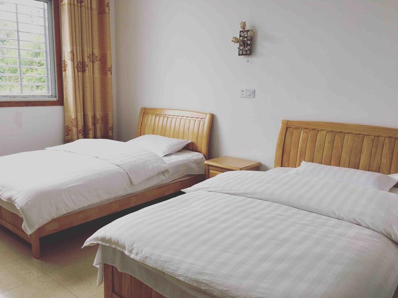 zhang jia jie xiao he shan juGuest Room