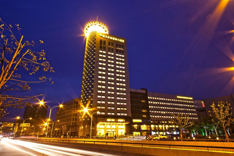 Chutian Guangdong International Hotel Over view