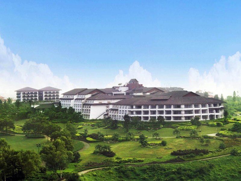 Mission Hills Resort Shenzhen Over view