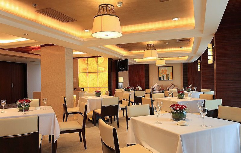Grand Soluxe Hotel & Resort SanyaRestaurant