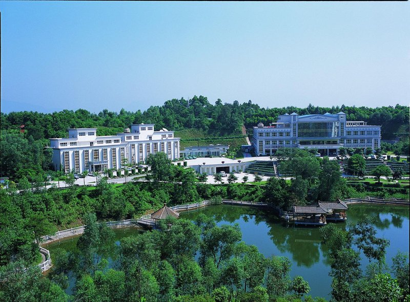 Jingming Hotspring Holiday Resort Over view