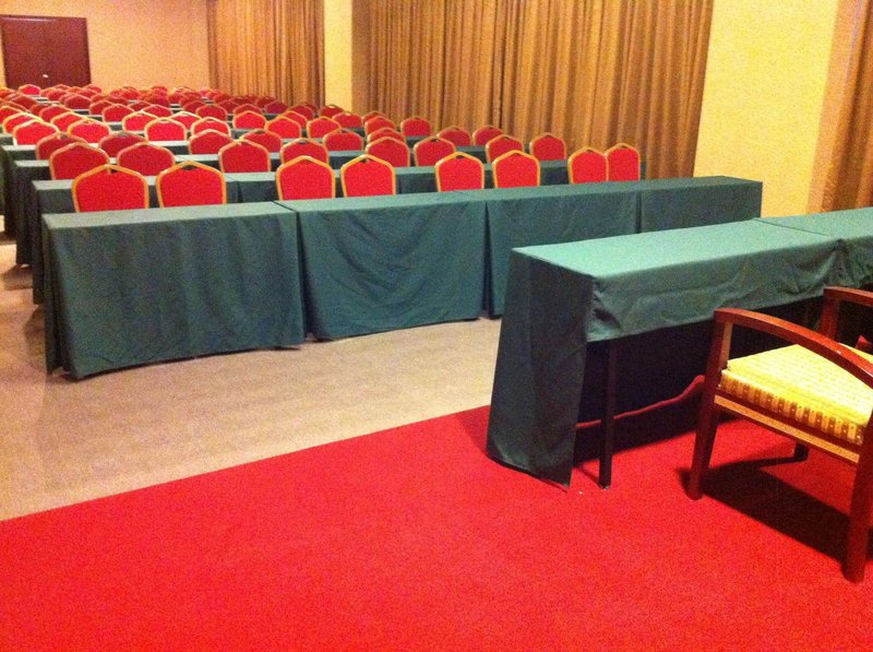 Jin'guan Hotel meeting room