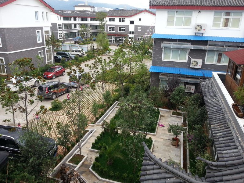Lijiang Zhaofeng Hotel Over view