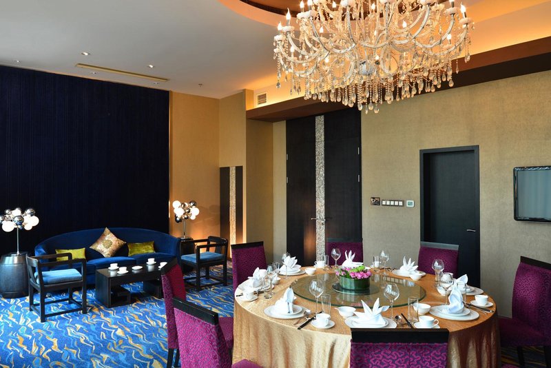 Shanghai Marriott Hotel RiversideRestaurant