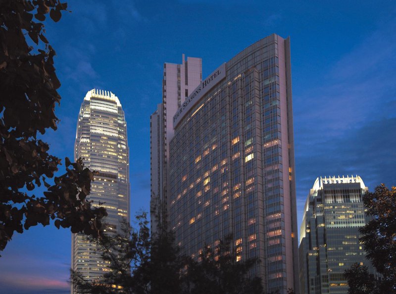 Four Seasons Hotel Hong Kong over view