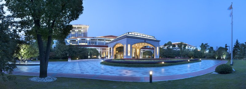 苏州金鸡湖大酒店外景图