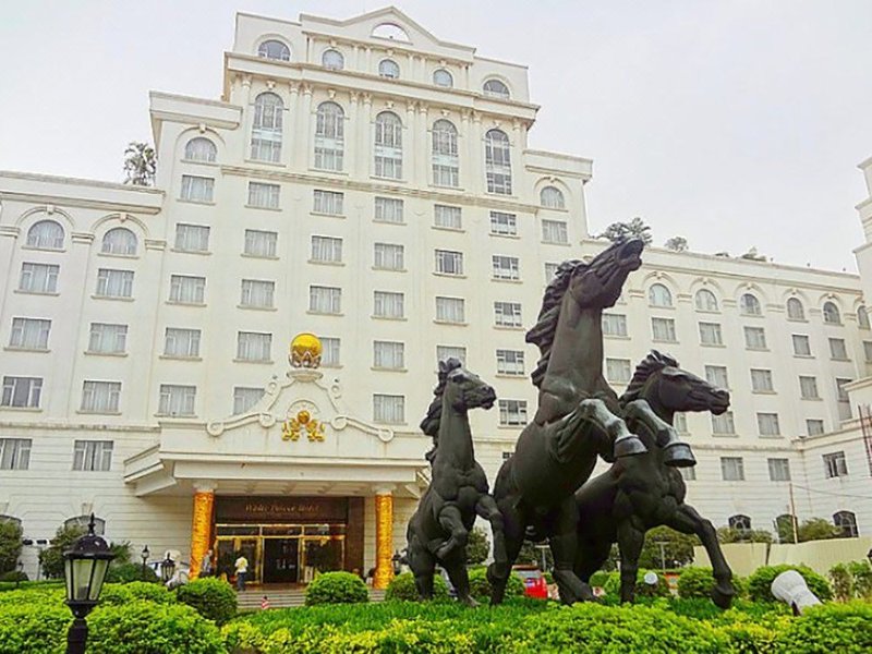 Guangzhou Lijiang Pearl Hotel (Xiajiao Subway Station) Over view