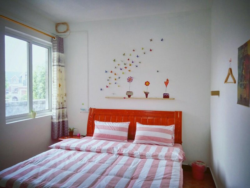 Socket Hostel Guest Room