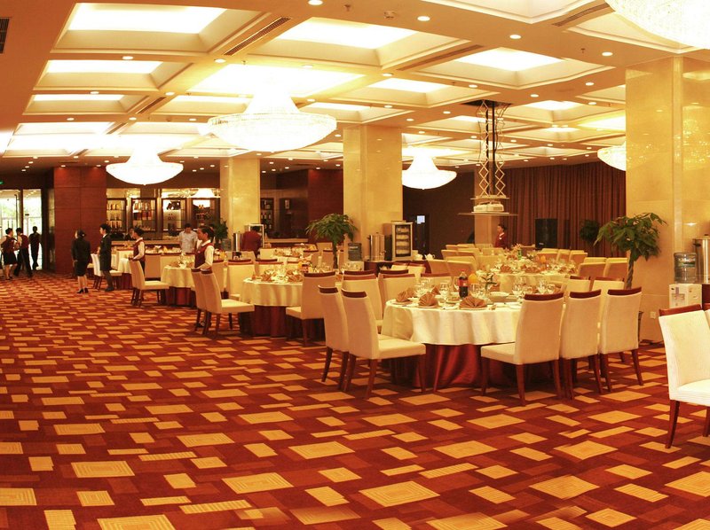 Tianjin Dongli Lake HotelRestaurant