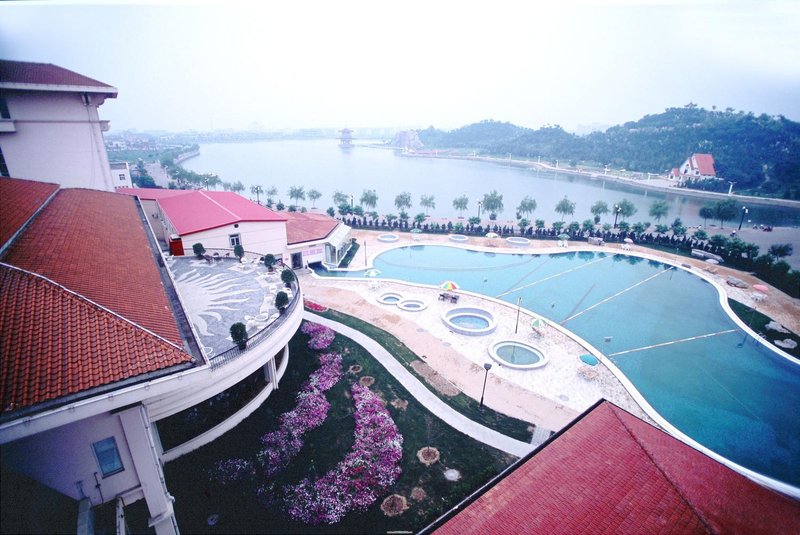 Junhui Holiday Hotel Over view