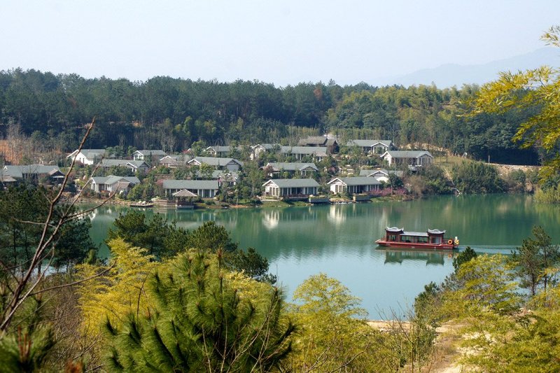 Zhongxiang Shaoxing Hot Springs Over view