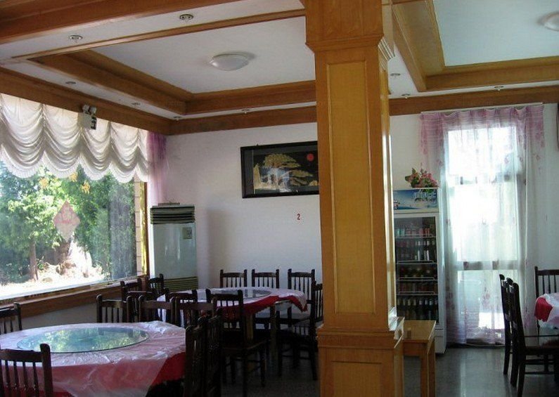 Nanbei Lake Farmhouse Yangshan HotelRestaurant