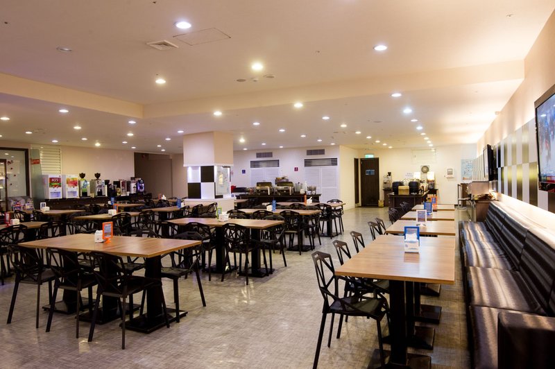 Ximen Holiday Fun Hotel Restaurant