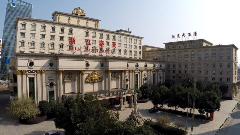 Qin Tian Hotel Over view