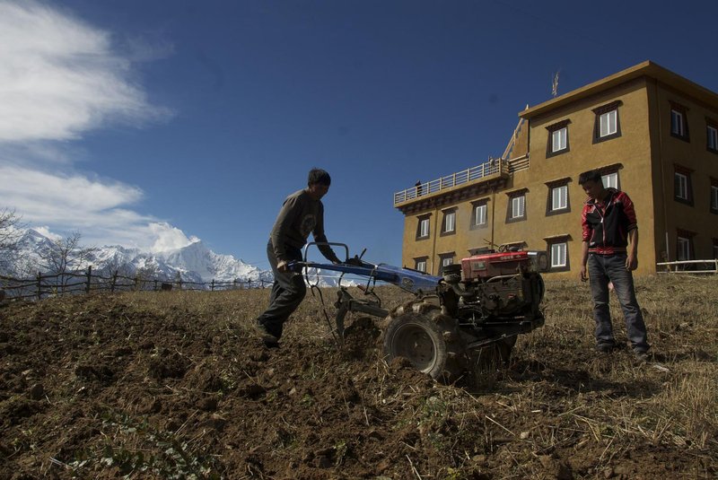 Jihoumiao Snow Mountain Inn Deqin Over view